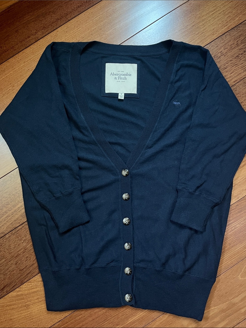 NWOT Y2K Abercrombie Moose Logo Drop Shoulder Cardigan